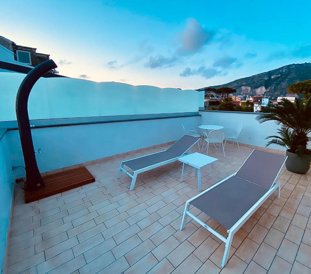Relais Kaora Guesthouse Сант'Агнело Екстериор снимка