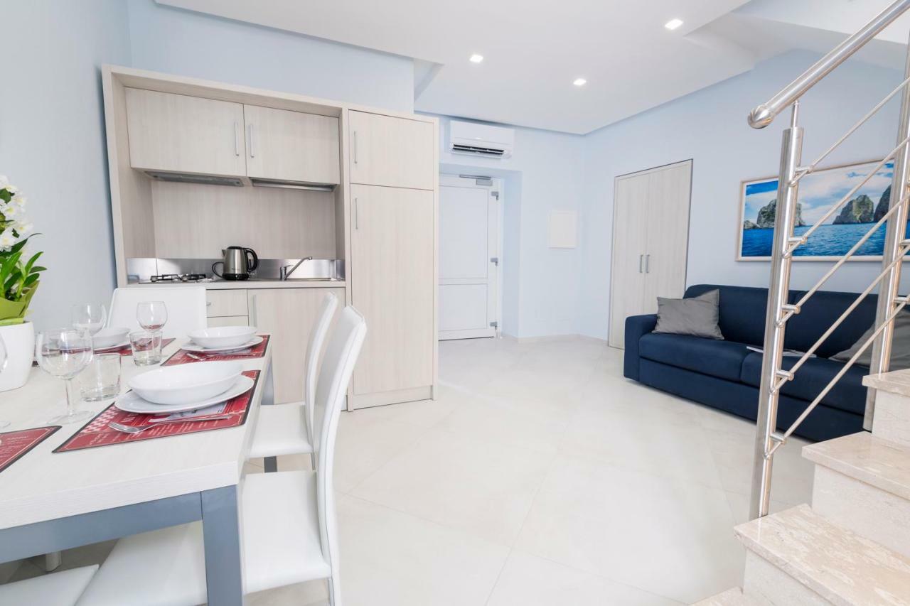 Relais Kaora Guesthouse Сант'Агнело Екстериор снимка