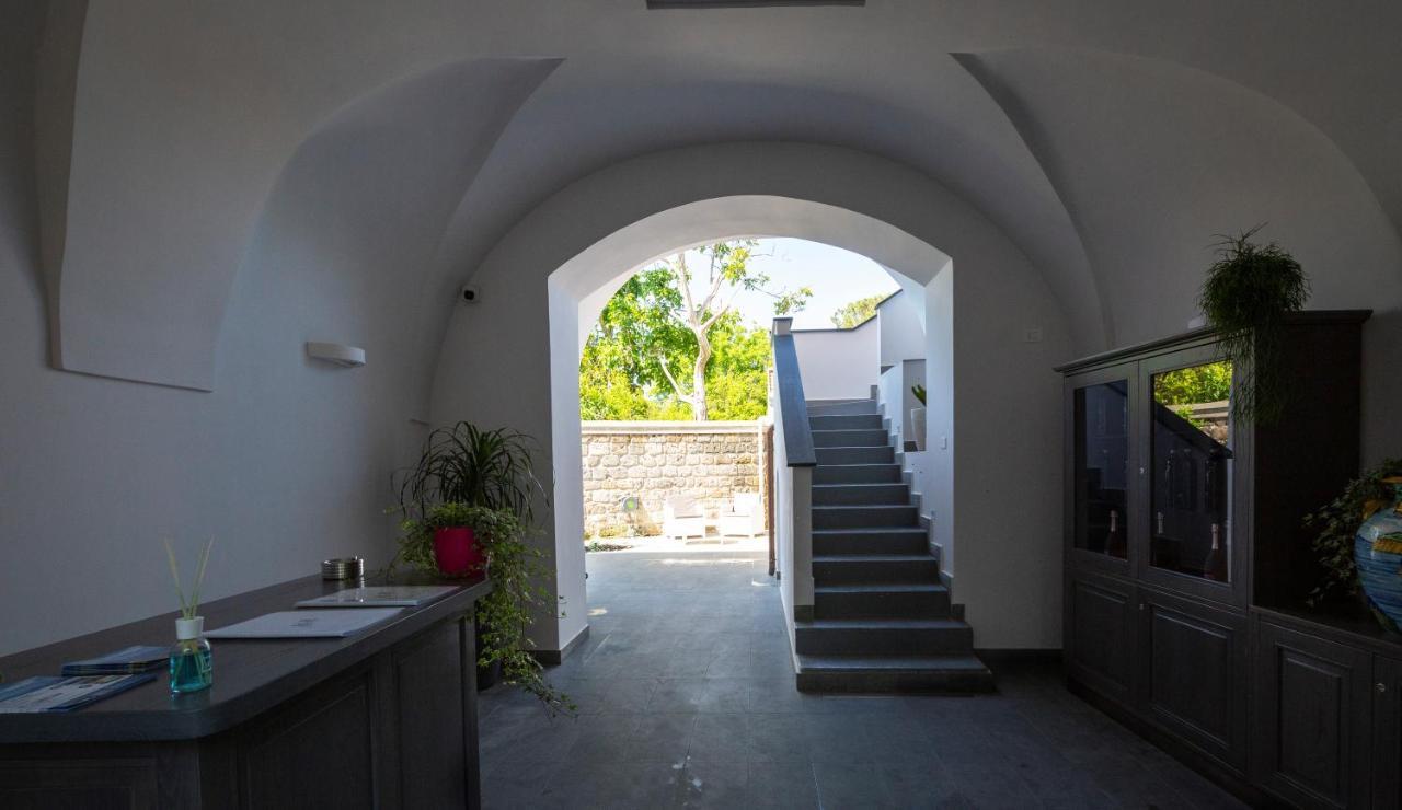Relais Kaora Guesthouse Сант'Агнело Екстериор снимка